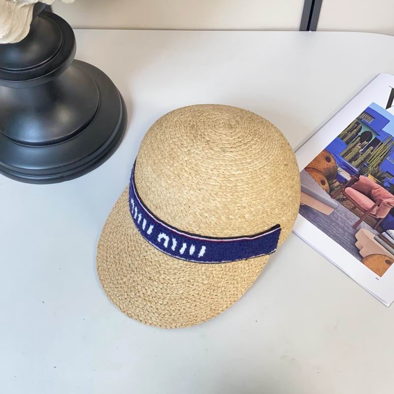 Miumiu Cap dx08
